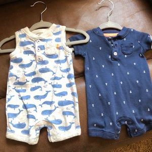2 carters newborn rompers